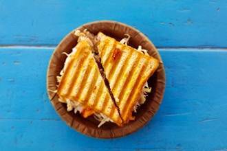 Grilled Cheese and Wine Pairing